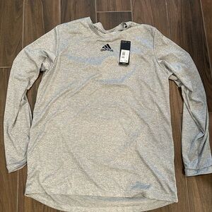 COPY - Adidas Gray L Long Sleeve Tee Classic Comfort NWT